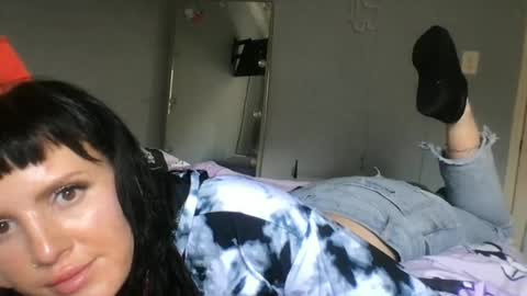 kittycatkendra online show from 06/17/26, 04:30