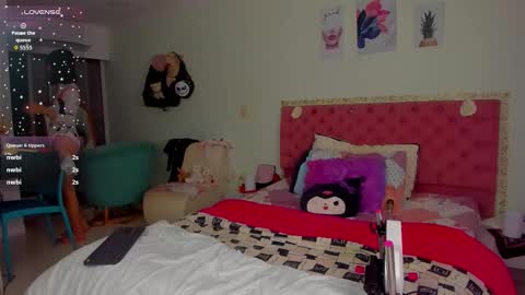 KittyChanel online show from 11/27/25, 05:53