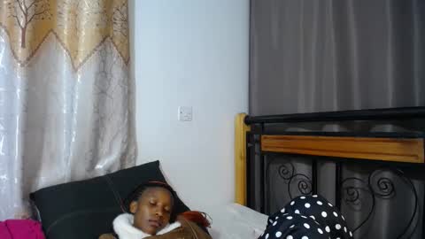 Fay online show from 03/08/26, 02:15