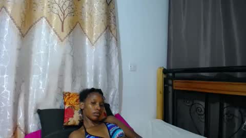 Fay online show from 04/05/26, 01:03