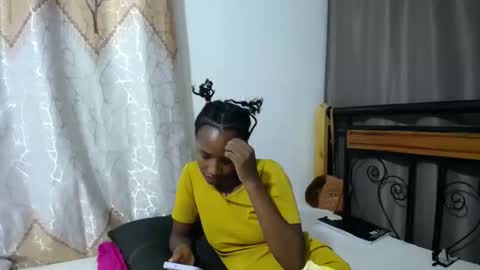 Fay online show from 04/19/26, 06:54