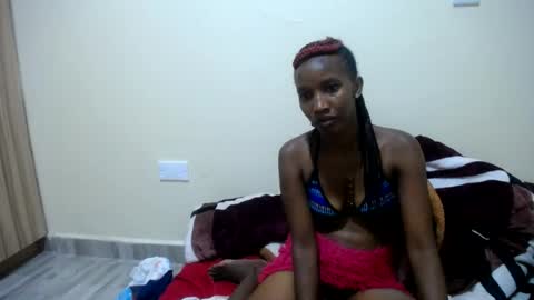 Snapshot of kittyfay_ chatting on 06/15/26, 09:39 Fay online show from 06/15/26, 09:39