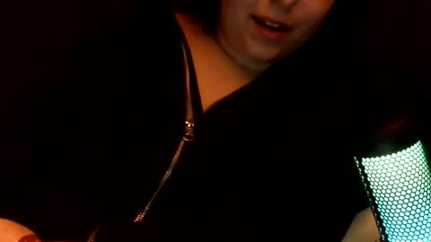Snapshot of kittygirl__ chatting on 11/29/25, 10:13 kitty online show from 11/29/25, 10:13