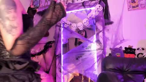 Snapshot of kittygoth_ chatting on 10/02/25, 11:34 Kitty Goth  online show from 10/02/25, 11:34