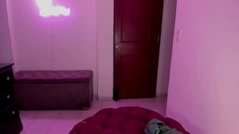 Sari bell online show from 02/13/25, 12:11