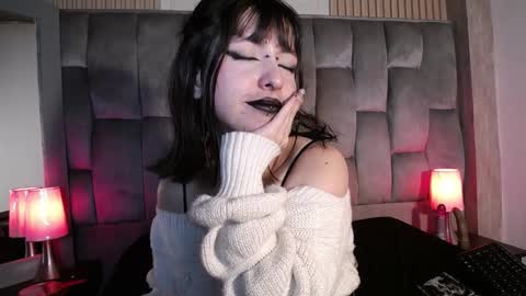 Snapshot of kittyhouse_hs chatting on 01/14/25, 05:30 kittyhouse_hs online show from 01/14/25, 05:30