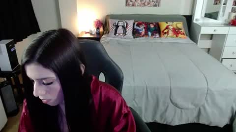Isabel online show from 06/19/26, 11:52