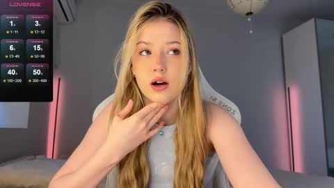 Monika online show from 04/22/26, 03:09