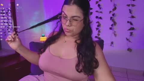 Snapshot of kittylu__ chatting on 09/30/25, 03:00 L FOLLOW ME ON IG kittylu online show from 09/30/25, 03:00