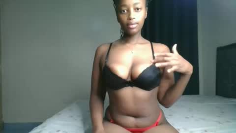 Kittypettite online show from 04/02/26, 09:18