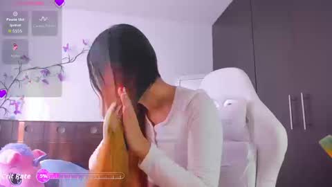 kitty online show from 03/25/26, 08:48