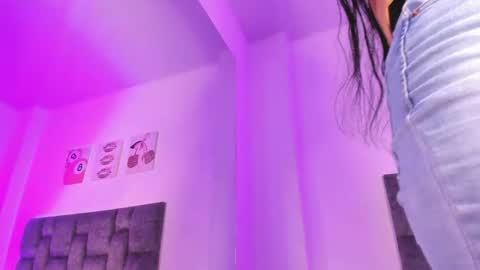 kitty online show from 05/31/26, 06:09