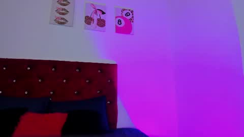 kitty online show from 07/11/26, 05:59