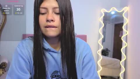 Kitty  online show from 10/08/25, 11:41