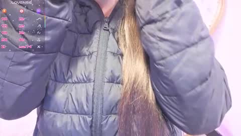 Kitty  online show from 11/12/25, 11:32