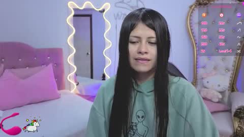 Kitty  online show from 11/25/25, 11:43