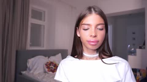 Alice online show from 11/26/25, 05:14