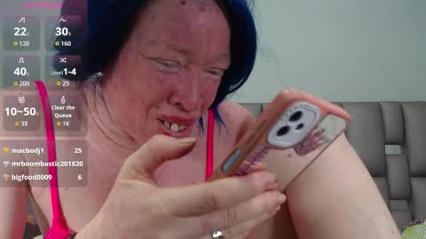 kittywhiteass online show from 10/16/25, 04:35