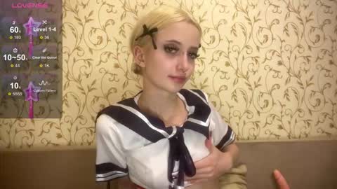 kittywithu online show from 10/15/25, 05:57