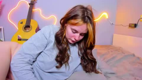 Rina online show from 10/24/25, 02:19