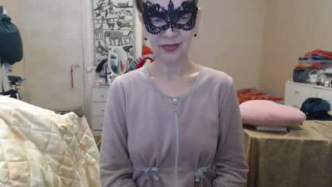 Snapshot of kiuminberry chatting on 06/26/26, 10:52 KiuminBerry online show from 06/26/26, 10:52