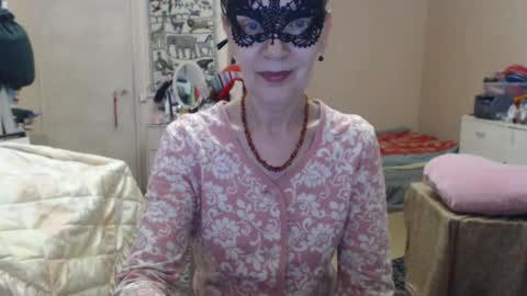 Snapshot of kiuminberry chatting on 07/04/26, 12:22 KiuminBerry online show from 07/04/26, 12:22