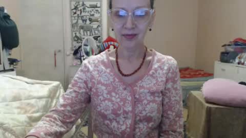 Snapshot of kiuminberry chatting on 07/05/26, 10:11 KiuminBerry online show from 07/05/26, 10:11
