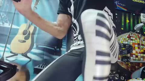 Snapshot of kiveuxmakeu chatting on 09/20/25, 05:25 kiveuxmakeu online show from 09/20/25, 05:25