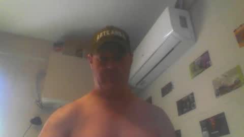 Snapshot of kiwiguy19773 chatting on 04/10/26, 12:27 kiwiguy19773 online show from 04/10/26, 12:27