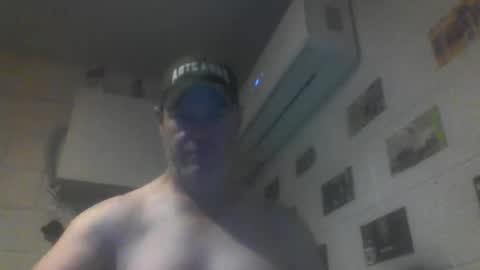Snapshot of kiwiguy19773 chatting on 05/11/26, 07:03 kiwiguy19773 online show from 05/11/26, 07:03