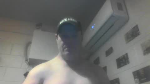 Snapshot of kiwiguy19773 chatting on 06/24/26, 07:18 kiwiguy19773 online show from 06/24/26, 07:18