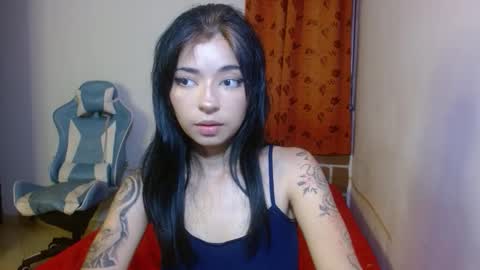 Snapshot of kiyusweetcrazy chatting on 10/07/25, 01:36 kiyu online show from 10/07/25, 01:36