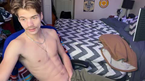 Snapshot of kjpeace chatting on 01/09/25, 03:01 Kyle online show from 01/09/25, 03:01