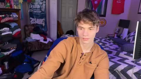 Snapshot of kjpeace chatting on 02/19/25, 01:39 Kyle online show from 02/19/25, 01:39
