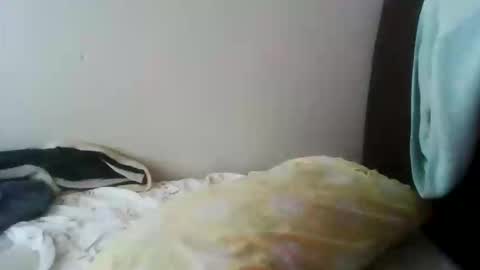 kkadam1 online show from 11/23/25, 12:16