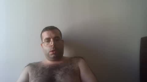 Snapshot of kkadam1 chatting on 05/26/26, 05:03 kkadam1 online show from 05/26/26, 05:03