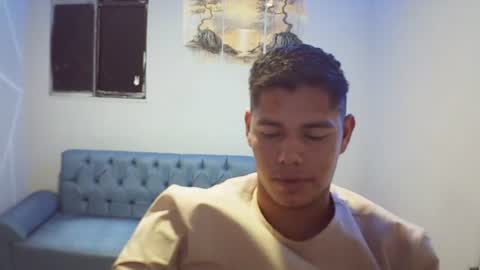 Snapshot of klars_mood chatting on 06/23/26, 11:03 klars online show from 06/23/26, 11:03