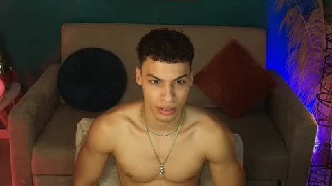Snapshot of klaton__ chatting on 10/22/25, 02:12 klaton__ online show from 10/22/25, 02:12