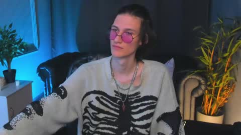 Klaude Jam online show from 04/13/26, 03:28