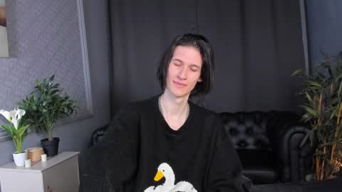 Klaude Jam online show from 04/19/26, 03:33