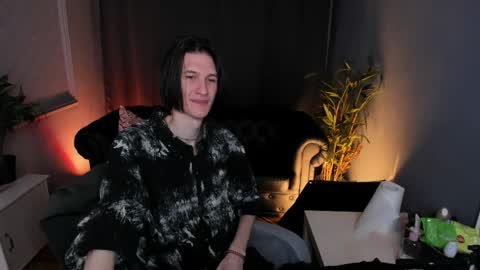 Klaude Jam online show from 04/23/26, 08:33