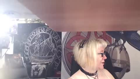 Michelle online show from 02/23/25, 05:12