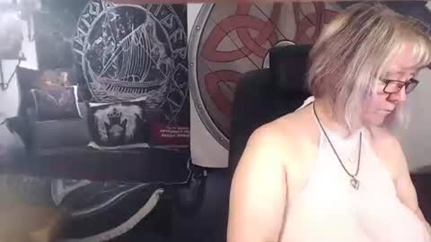 Michelle online show from 11/17/25, 07:47