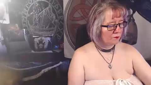 Michelle online show from 03/04/26, 08:09