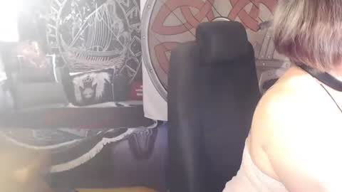 Michelle online show from 03/16/26, 07:23