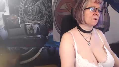 Michelle online show from 05/20/26, 06:41