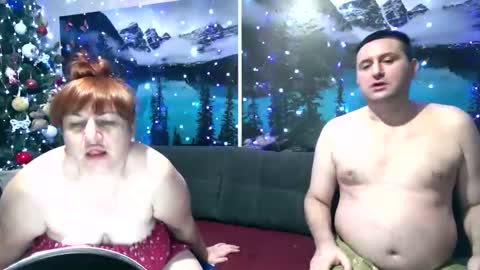 Snapshot of kleosnow chatting on 12/23/25, 09:40 Kleosnow online show from 12/23/25, 09:40