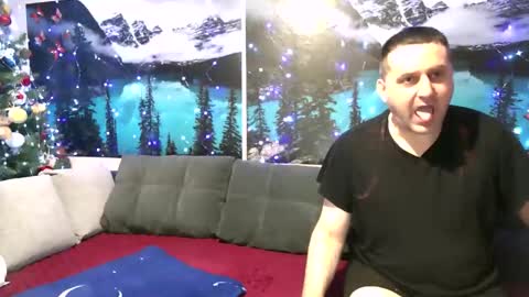 Snapshot of kleosnow chatting on 01/14/26, 09:04 Kleosnow online show from 01/14/26, 09:04