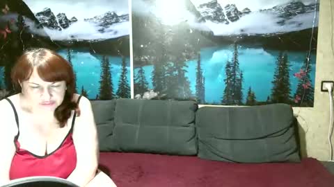 Snapshot of kleosnow chatting on 02/25/26, 11:31 Kleosnow online show from 02/25/26, 11:31