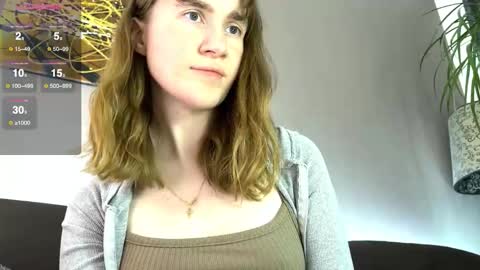 Snapshot of kleya___ chatting on 10/28/25, 06:32 Kleya online show from 10/28/25, 06:32